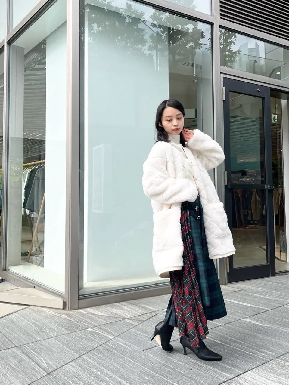 ORIGINATED IN GRACE CONTINENTAL yuri コーディネート画像