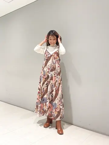 ORIGINATED IN GRACE CONTINENTAL yukimi yonee コーディネート画像