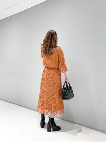 ORIGINATED IN GRACE CONTINENTAL yukimi yonee コーディネート画像