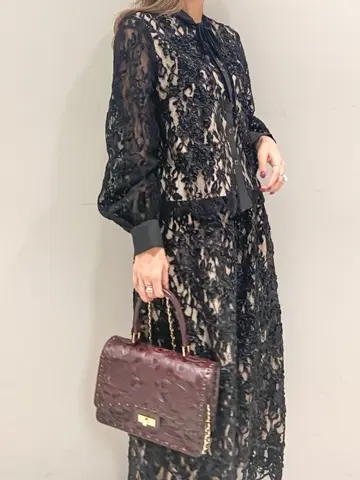 ORIGINATED IN GRACE CONTINENTAL yukimi yonee コーディネート画像