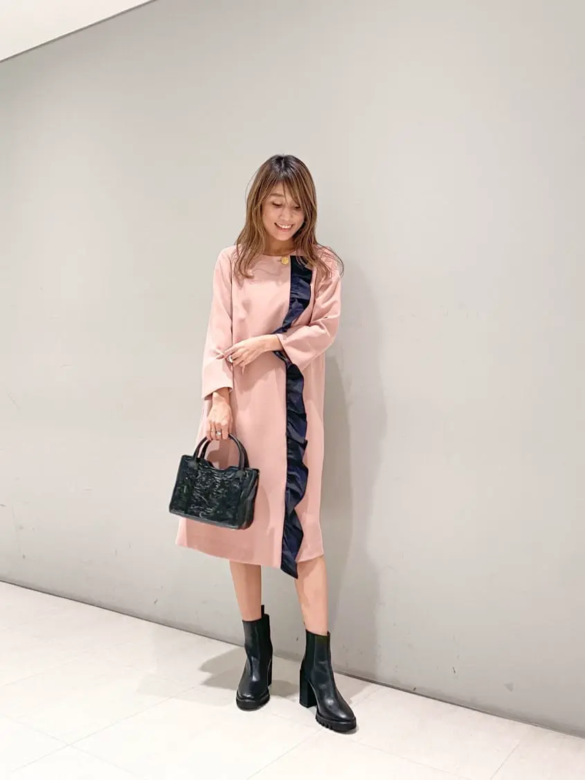 ORIGINATED IN GRACE CONTINENTAL yukimi yonee コーディネート画像