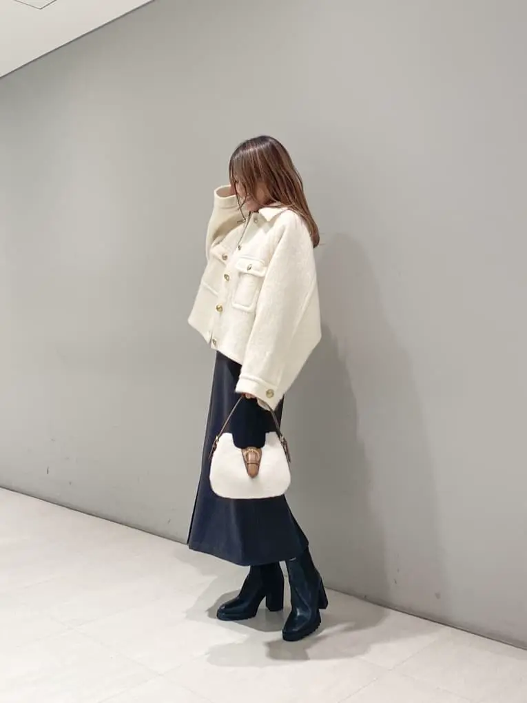 ORIGINATED IN GRACE CONTINENTAL yukimi yonee コーディネート画像