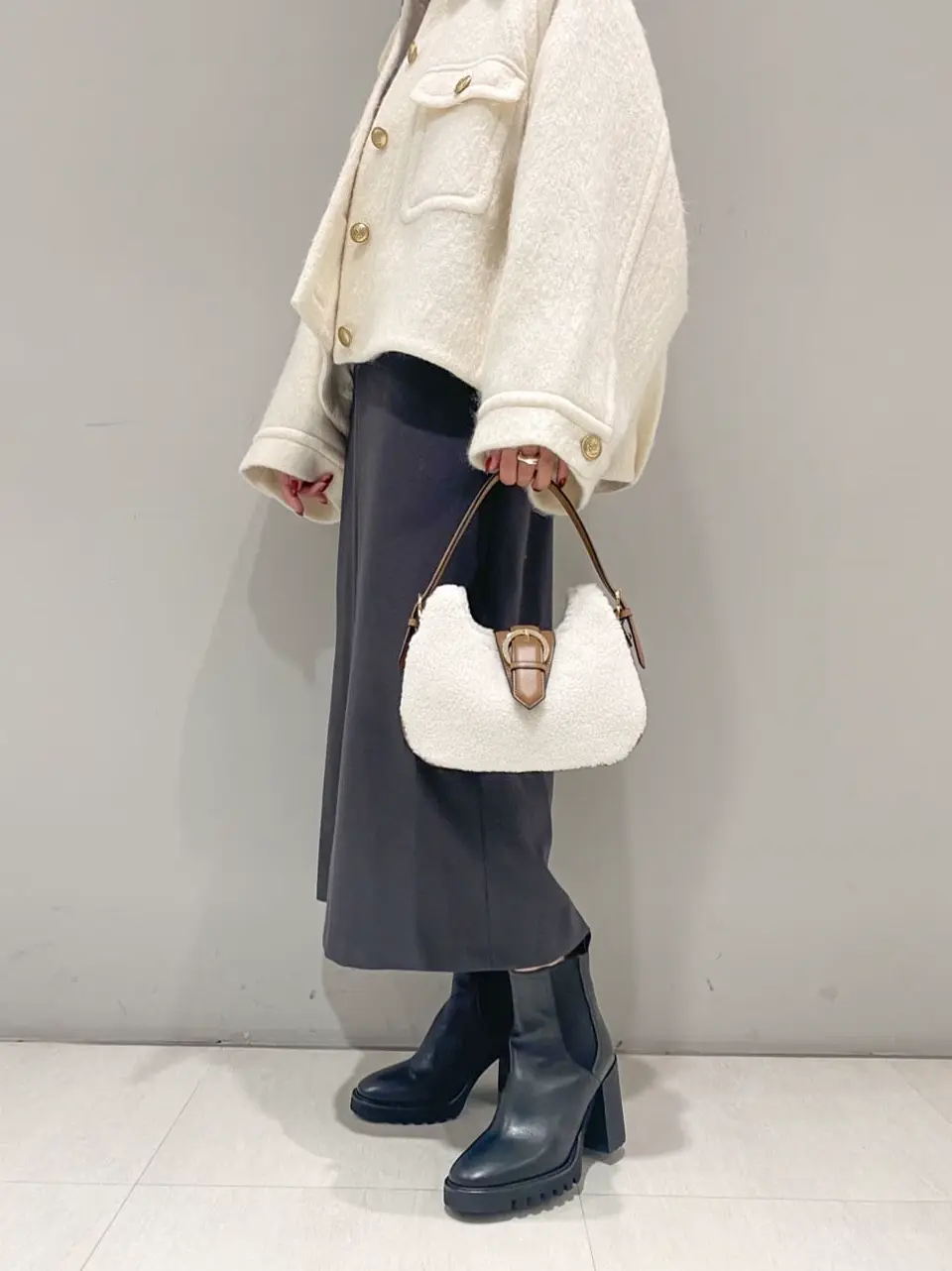 ORIGINATED IN GRACE CONTINENTAL yukimi yonee コーディネート画像