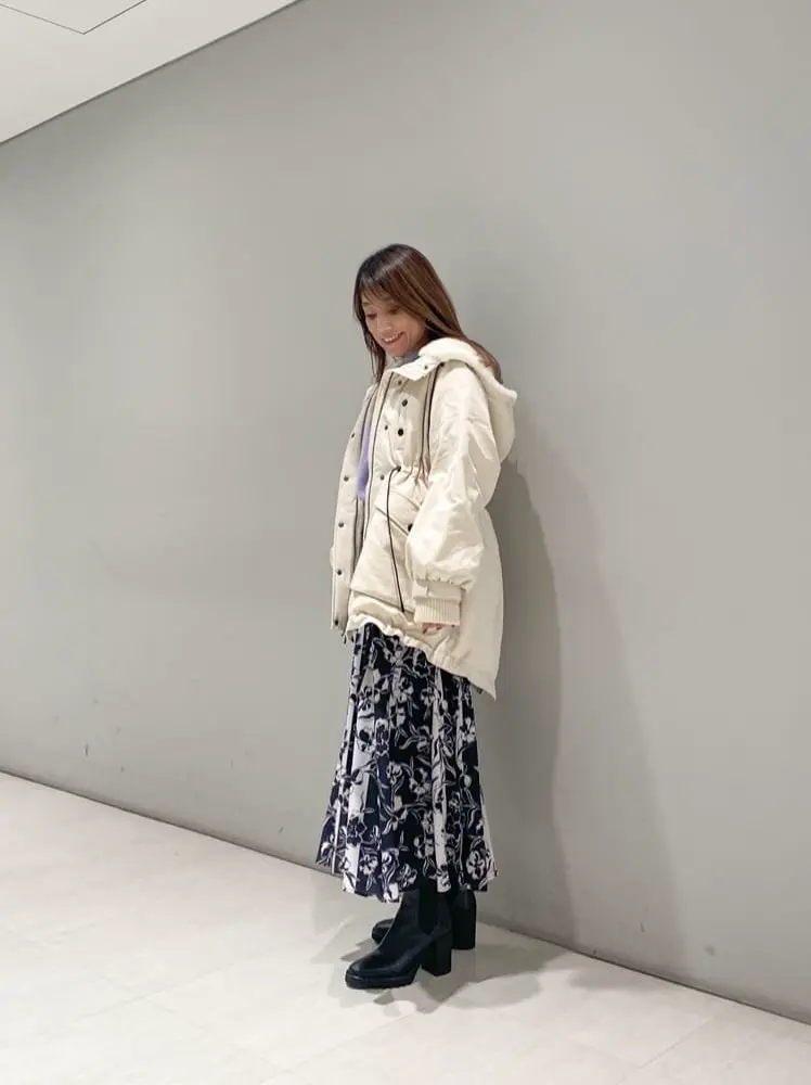 ORIGINATED IN GRACE CONTINENTAL yukimi yonee コーディネート画像