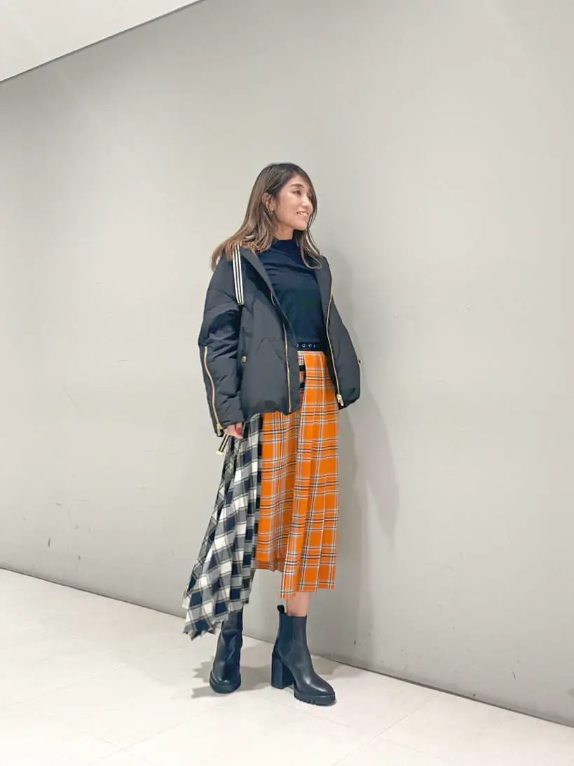 ORIGINATED IN GRACE CONTINENTAL yukimi yonee コーディネート画像