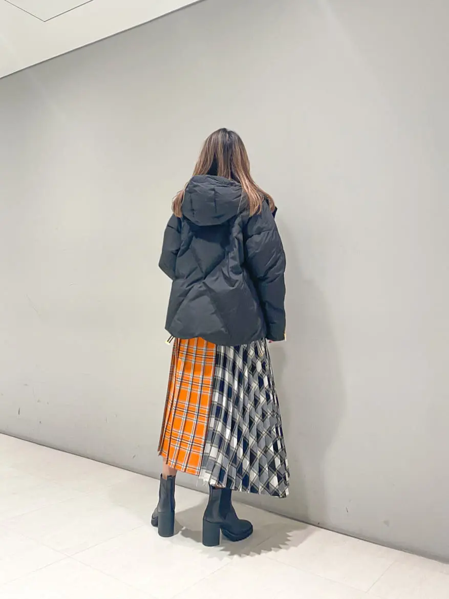 ORIGINATED IN GRACE CONTINENTAL yukimi yonee コーディネート画像