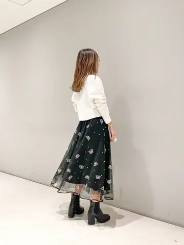 ORIGINATED IN GRACE CONTINENTAL yukimi yonee コーディネート画像