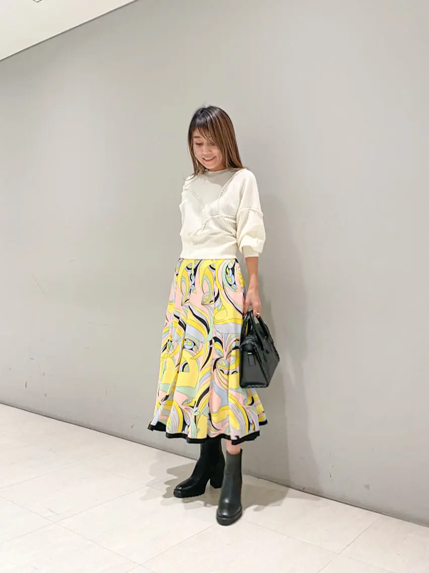 ORIGINATED IN GRACE CONTINENTAL yukimi yonee コーディネート画像