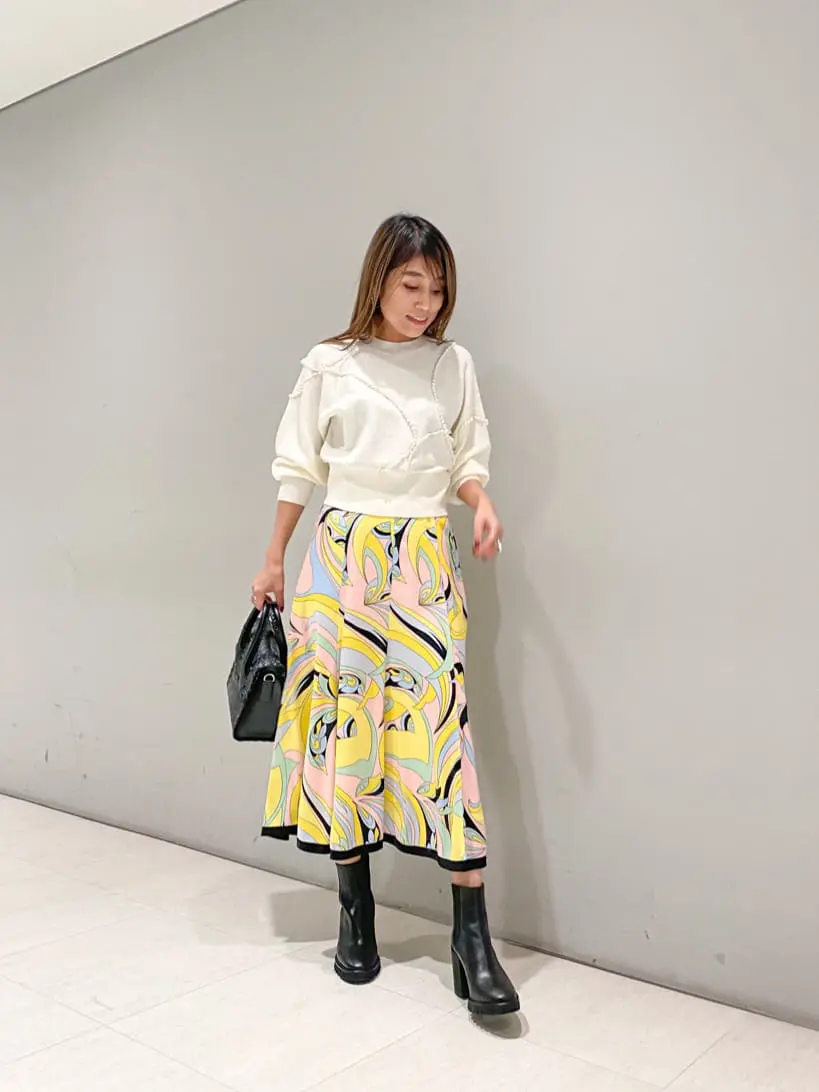 ORIGINATED IN GRACE CONTINENTAL yukimi yonee コーディネート画像