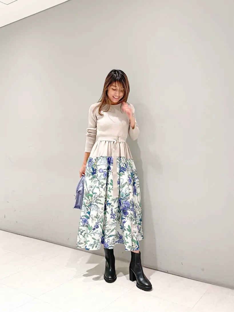 ORIGINATED IN GRACE CONTINENTAL yukimi yonee コーディネート画像