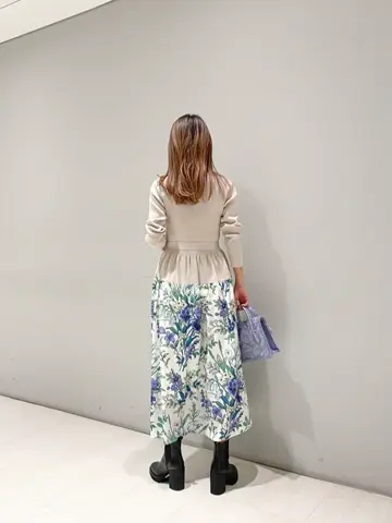 ORIGINATED IN GRACE CONTINENTAL yukimi yonee コーディネート画像