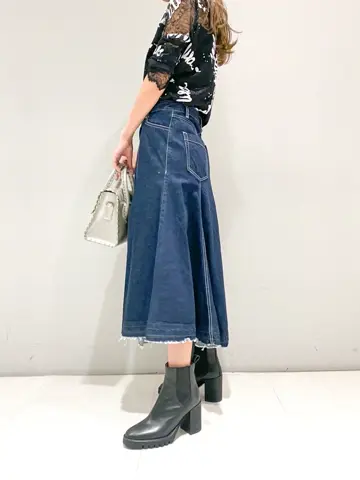 ORIGINATED IN GRACE CONTINENTAL yukimi yonee コーディネート画像