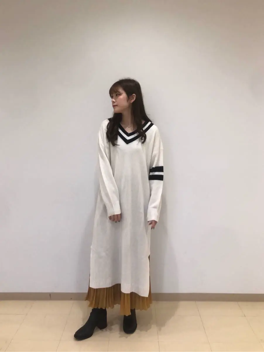  Kaho コーディネート画像