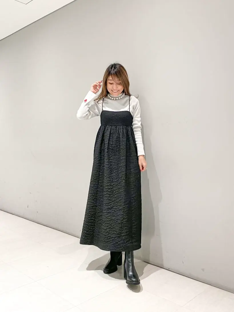 ORIGINATED IN GRACE CONTINENTAL yukimi yonee コーディネート画像