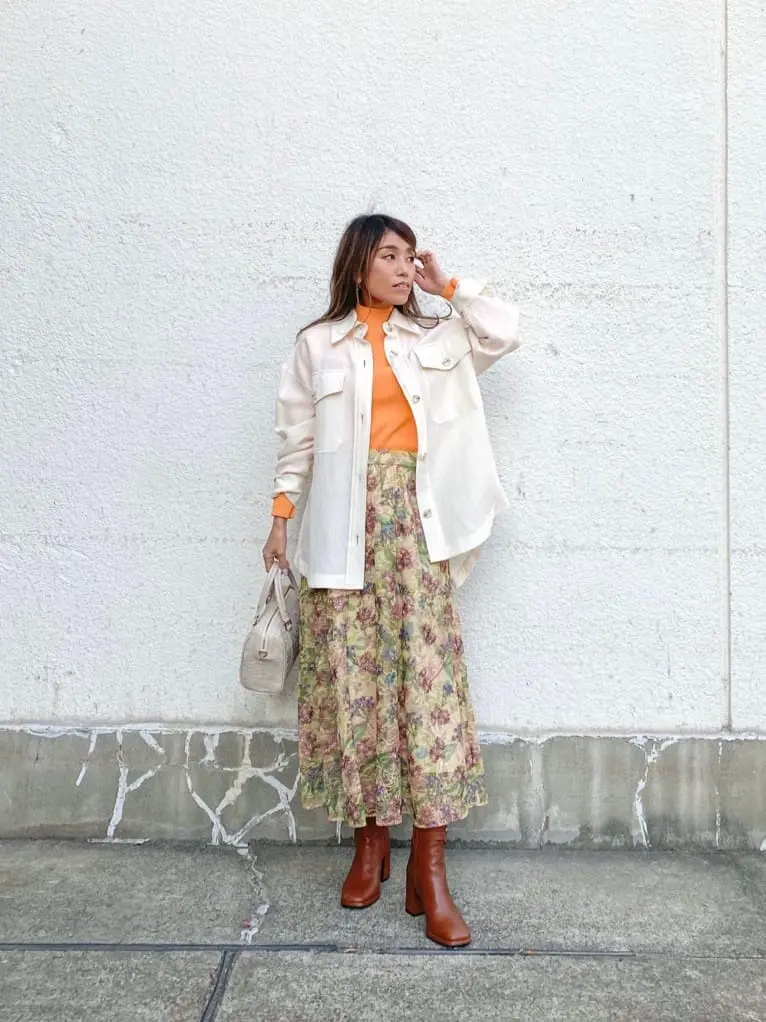 ORIGINATED IN GRACE CONTINENTAL yukimi yonee コーディネート画像