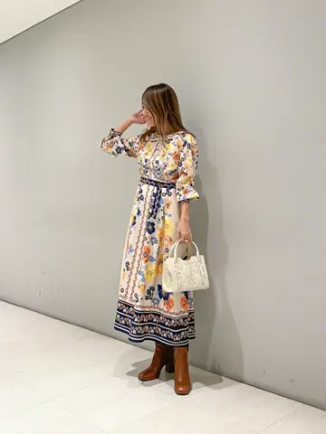 ORIGINATED IN GRACE CONTINENTAL yukimi yonee コーディネート画像