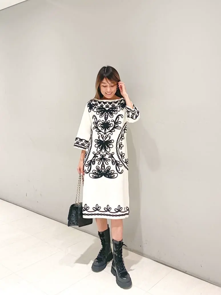 ORIGINATED IN GRACE CONTINENTAL yukimi yonee コーディネート画像