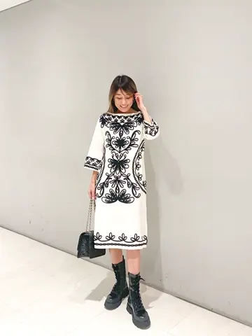 ORIGINATED IN GRACE CONTINENTAL yukimi yonee コーディネート画像