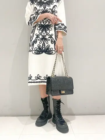 ORIGINATED IN GRACE CONTINENTAL yukimi yonee コーディネート画像