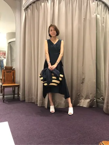 ORIGINATED IN GRACE CONTINENTAL 亀田 未希 コーディネート画像