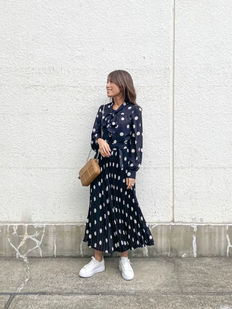 ORIGINATED IN GRACE CONTINENTAL yukimi yonee コーディネート画像