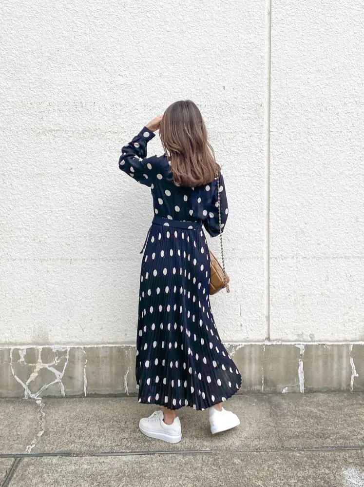 ORIGINATED IN GRACE CONTINENTAL yukimi yonee コーディネート画像