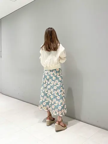 ORIGINATED IN GRACE CONTINENTAL yukimi yonee コーディネート画像