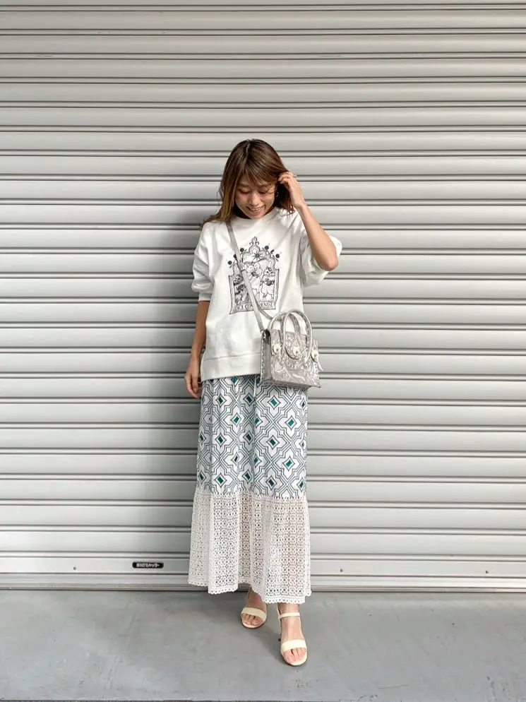 ORIGINATED IN GRACE CONTINENTAL yukimi yonee コーディネート画像