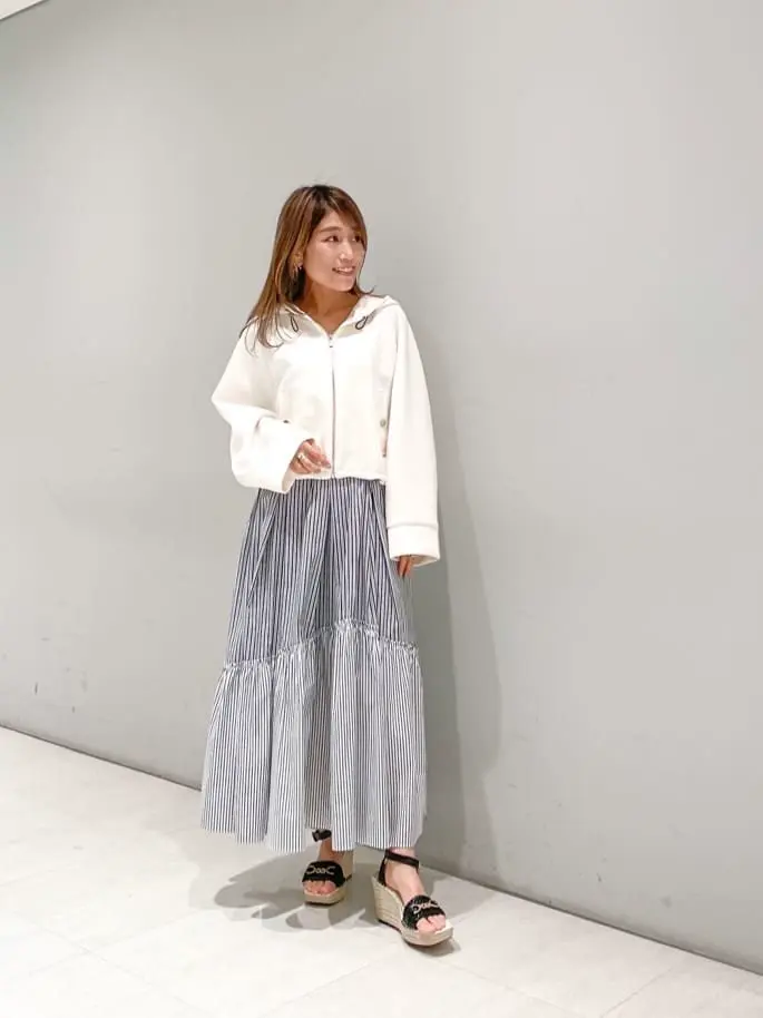 ORIGINATED IN GRACE CONTINENTAL yukimi yonee コーディネート画像