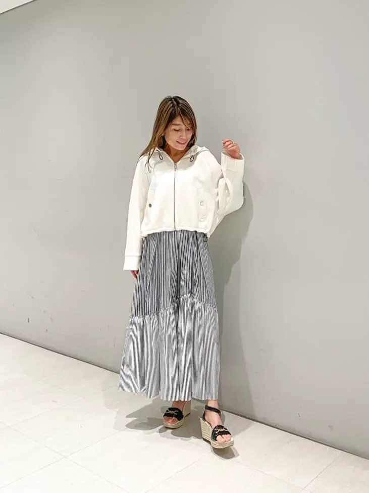 ORIGINATED IN GRACE CONTINENTAL yukimi yonee コーディネート画像