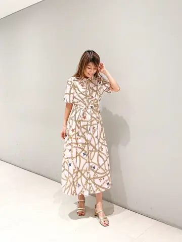 ORIGINATED IN GRACE CONTINENTAL yukimi yonee コーディネート画像