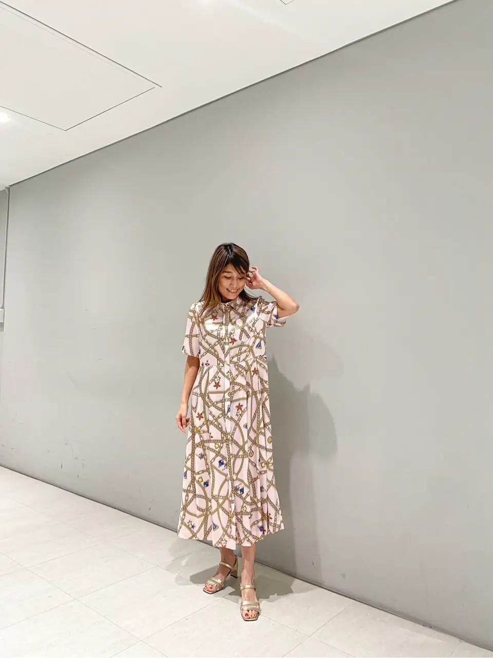 ORIGINATED IN GRACE CONTINENTAL yukimi yonee コーディネート画像