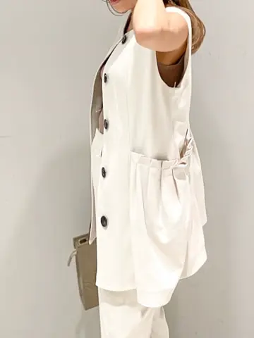 ORIGINATED IN GRACE CONTINENTAL yukimi yonee コーディネート画像