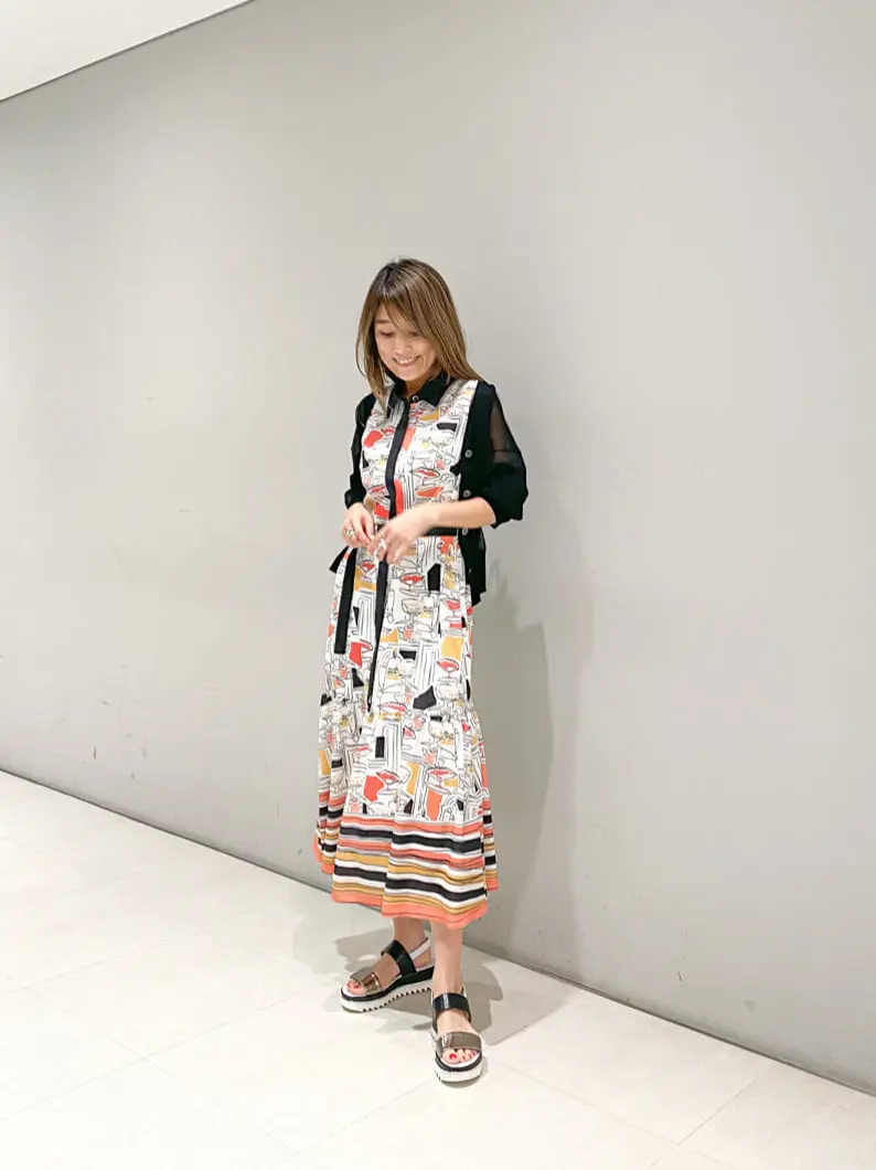 ORIGINATED IN GRACE CONTINENTAL yukimi yonee コーディネート画像