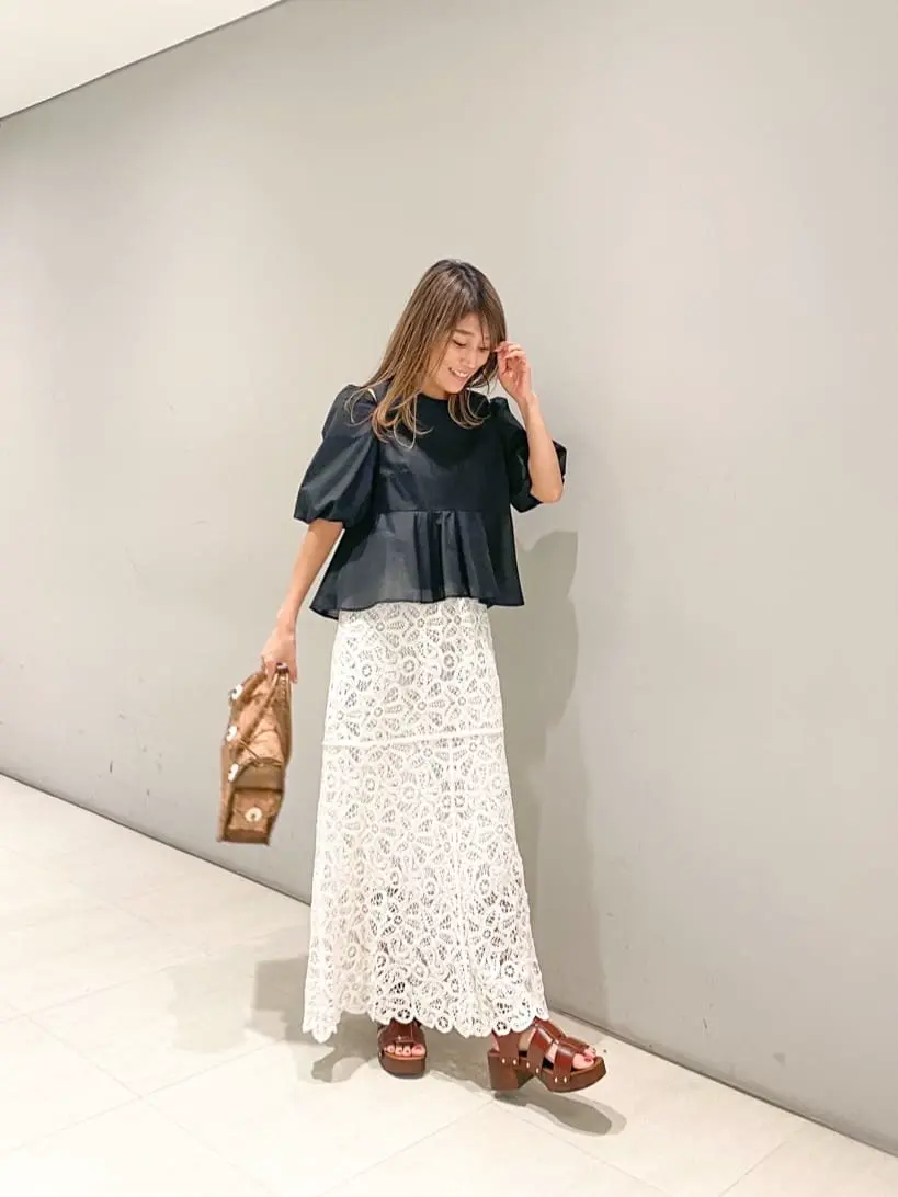 ORIGINATED IN GRACE CONTINENTAL yukimi yonee コーディネート画像