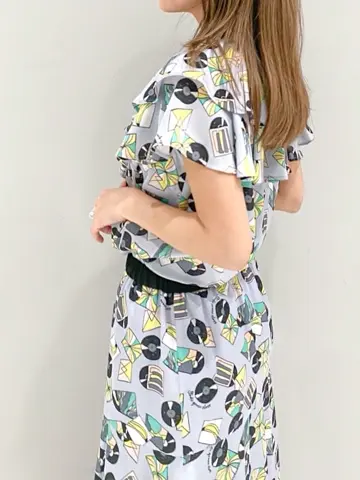 ORIGINATED IN GRACE CONTINENTAL yukimi yonee コーディネート画像