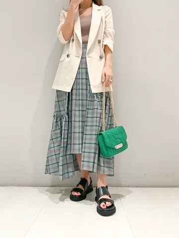 ORIGINATED IN GRACE CONTINENTAL yukimi yonee コーディネート画像