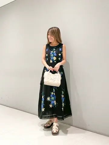 ORIGINATED IN GRACE CONTINENTAL yukimi yonee コーディネート画像