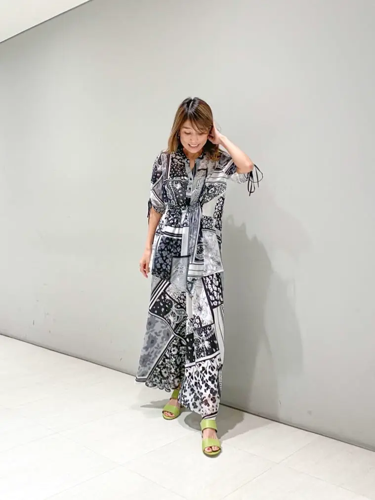 ORIGINATED IN GRACE CONTINENTAL yukimi yonee コーディネート画像