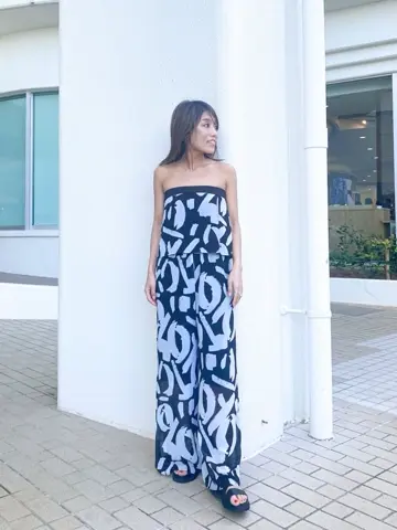 ORIGINATED IN GRACE CONTINENTAL yukimi yonee コーディネート画像