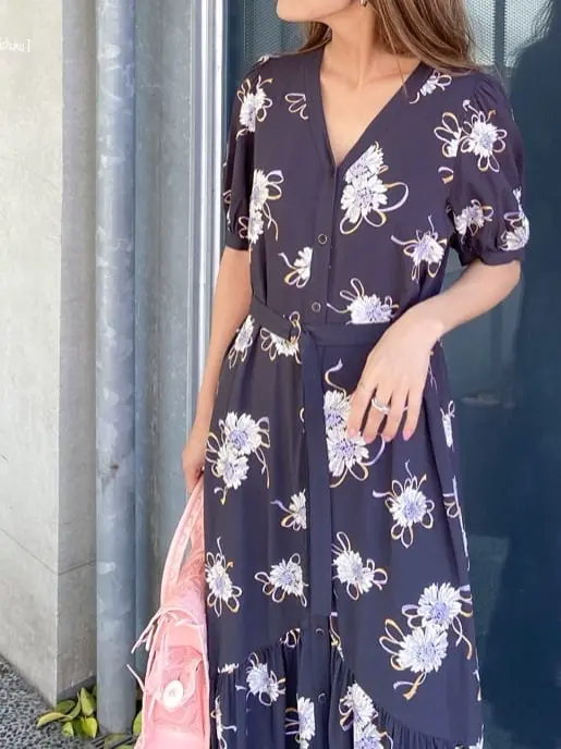 ORIGINATED IN GRACE CONTINENTAL yukimi yonee コーディネート画像