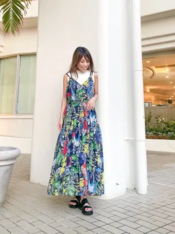 ORIGINATED IN GRACE CONTINENTAL yukimi yonee コーディネート画像