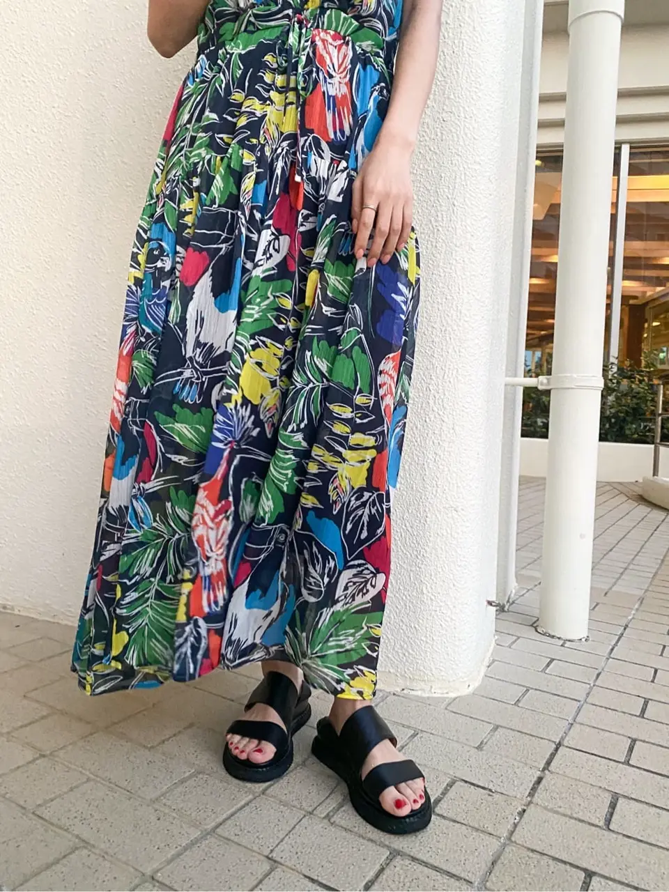 ORIGINATED IN GRACE CONTINENTAL yukimi yonee コーディネート画像