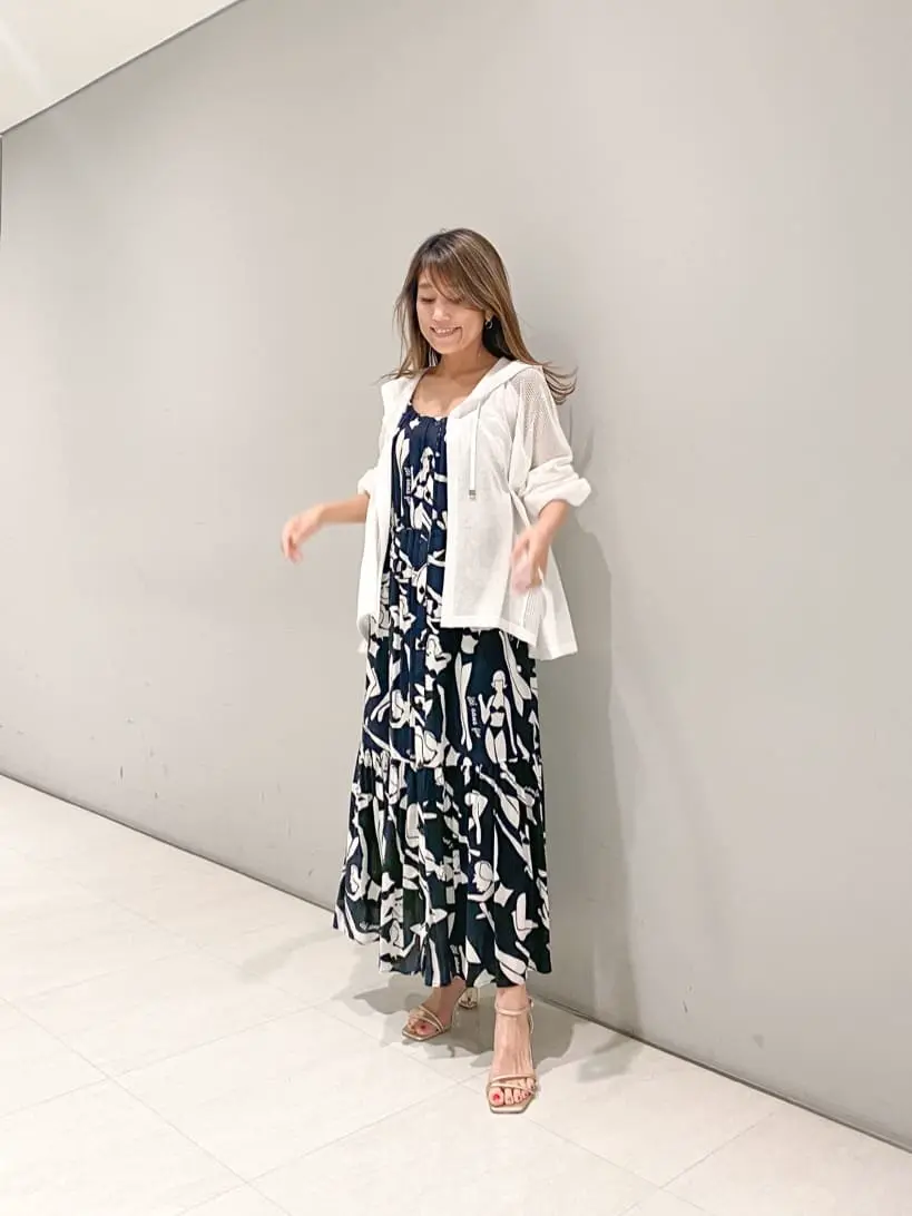 ORIGINATED IN GRACE CONTINENTAL yukimi yonee コーディネート画像