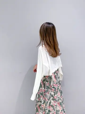 ORIGINATED IN GRACE CONTINENTAL yukimi yonee コーディネート画像