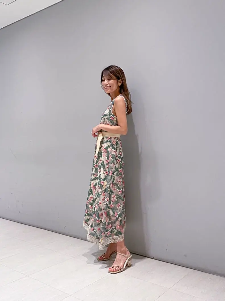 ORIGINATED IN GRACE CONTINENTAL yukimi yonee コーディネート画像