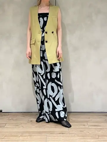 ORIGINATED IN GRACE CONTINENTAL 三浦　芙優 コーディネート画像