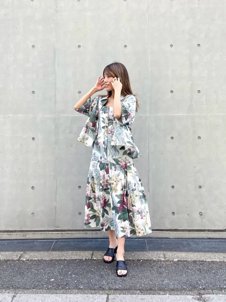 ORIGINATED IN GRACE CONTINENTAL yukimi yonee コーディネート画像