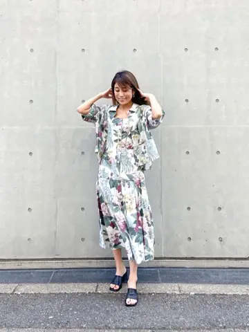 ORIGINATED IN GRACE CONTINENTAL yukimi yonee コーディネート画像