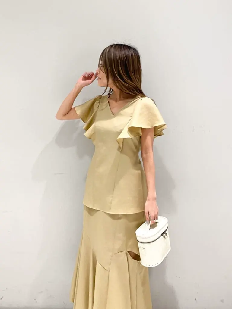 ORIGINATED IN GRACE CONTINENTAL yukimi yonee コーディネート画像